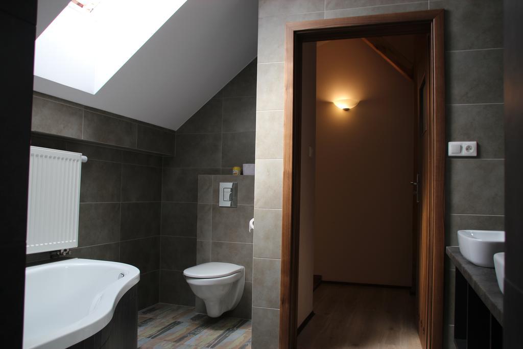 Dom Nad Krzywym - Prywatna Plaza, 2 Boiska, Sauna, Plac Zabaw Krzywe  Ngoại thất bức ảnh