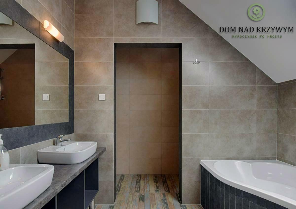 Dom Nad Krzywym - Prywatna Plaza, 2 Boiska, Sauna, Plac Zabaw Krzywe  Ngoại thất bức ảnh